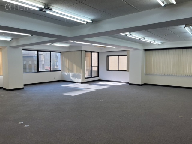 ホリーズ日本橋4F 内装