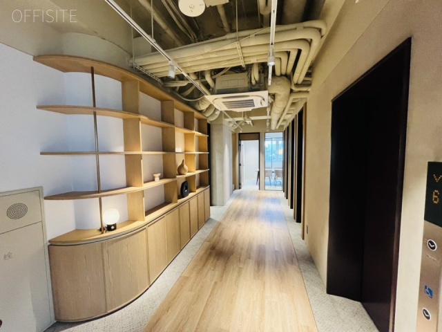 NOW/HERE新宿四谷7F 内装