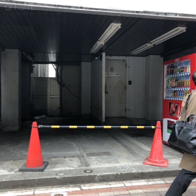 日拓高田馬場ビル第21F~3F 1階部分