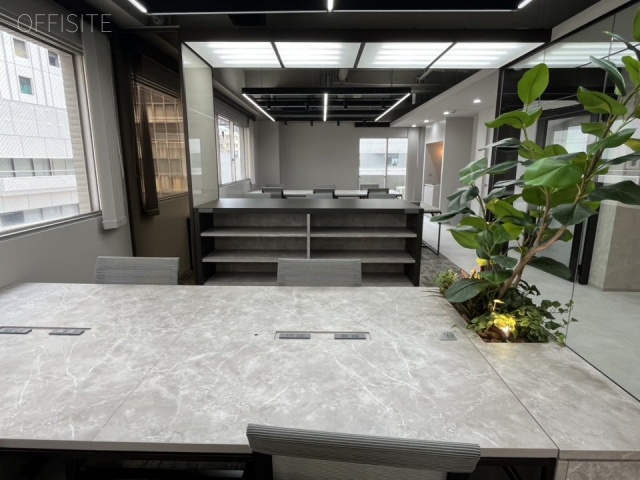 NOVEL WORK Shibakoen4F 内装