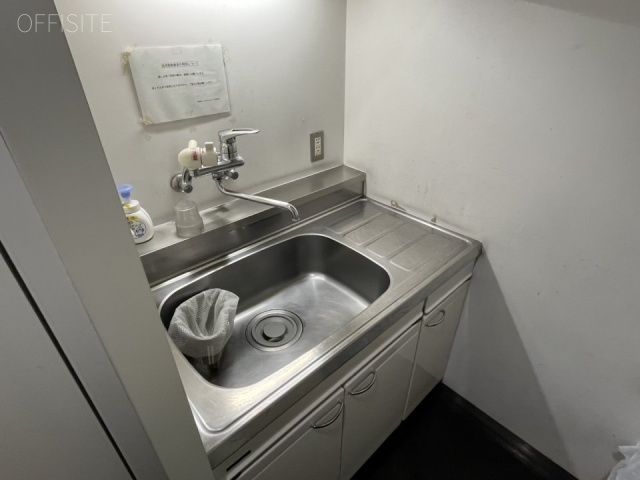 クレシェンドビル1F キッチン