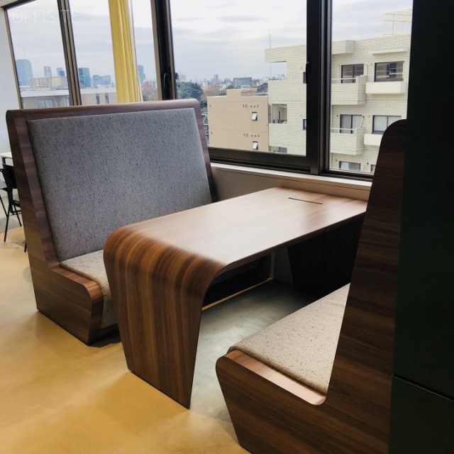 新宿ヒロセビルB 10階 室内
