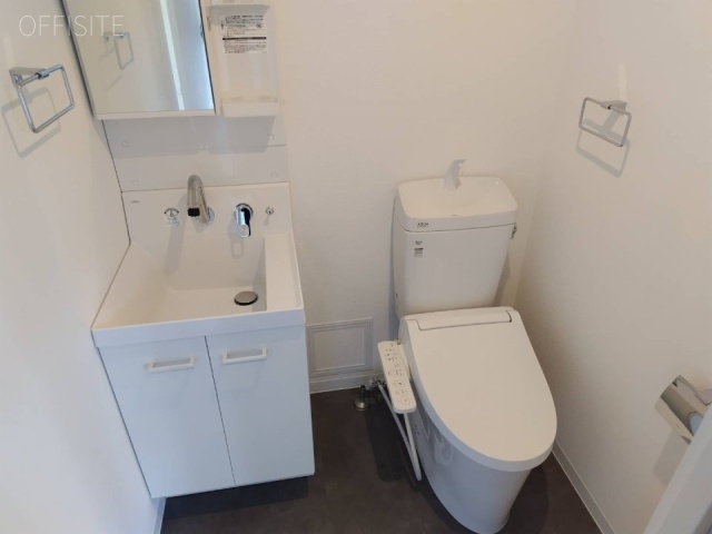 マドレーヌ武蔵野ビル202 トイレ