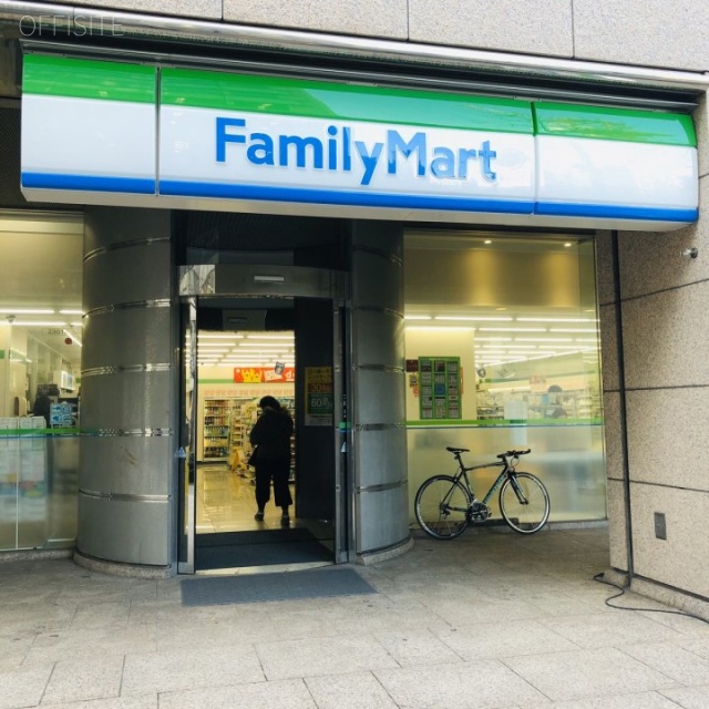 兜町第1平和ビルB1F～1F 1階にコンビニあり