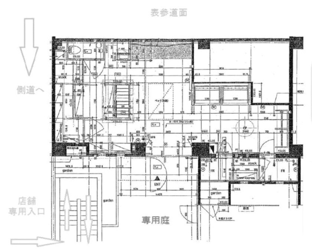 ヴァンテヴェールビル1F 間取り図