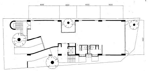 ART元麻布ビル1F 間取り図