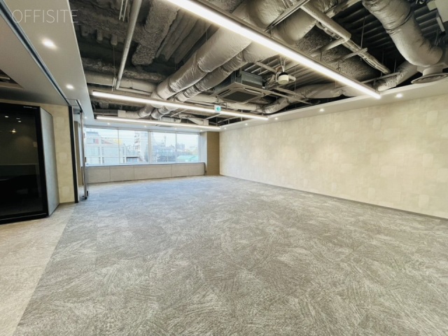 X-BASE SHIBUYA(クロスベースシブヤ)301 内装