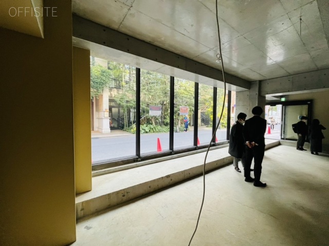 ARISTO表参道Ⅱ1F 1階 室内 西向き