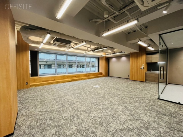 ポータル秋葉原2F 内装