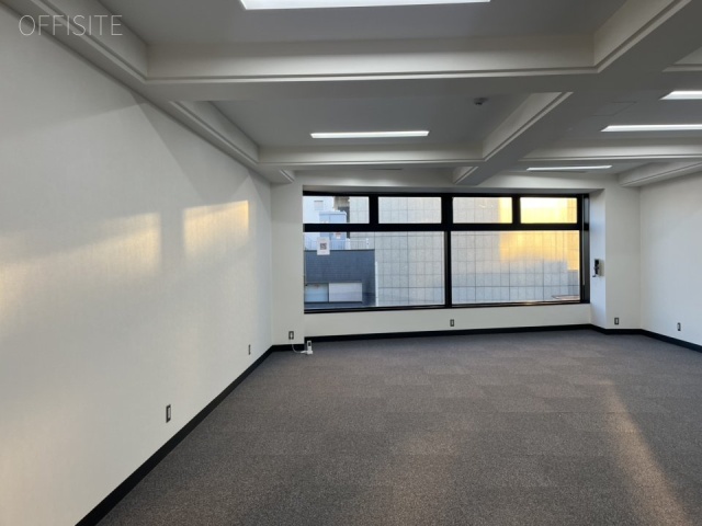 マストビルE2 内装