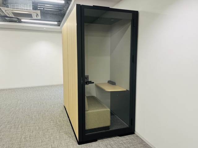 owns八丁堀10F テレカンブース