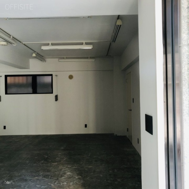南青山MBDビル1F 1階 室内