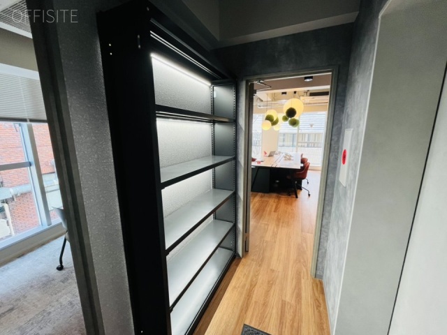 ARISTO三田4F 内装