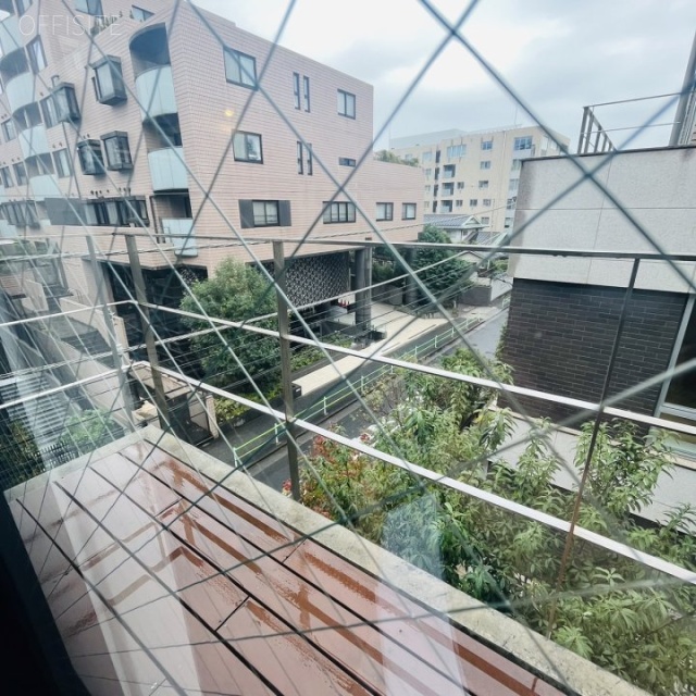 南青61243F 内装