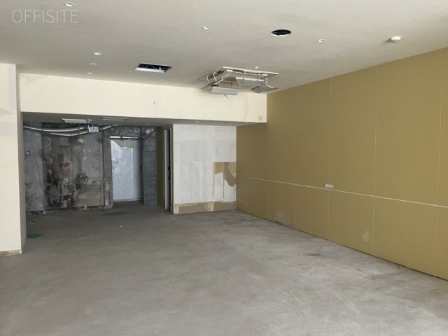水戸駅前ビル1F 内装