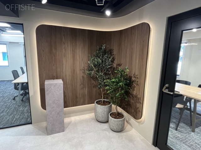 AZ Ginza East2F 内装