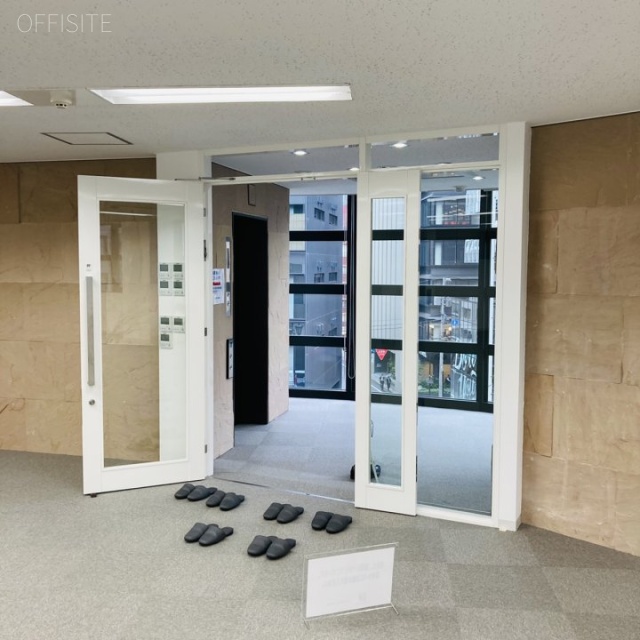 麹町セントラルビル4F 4階 貸室入口