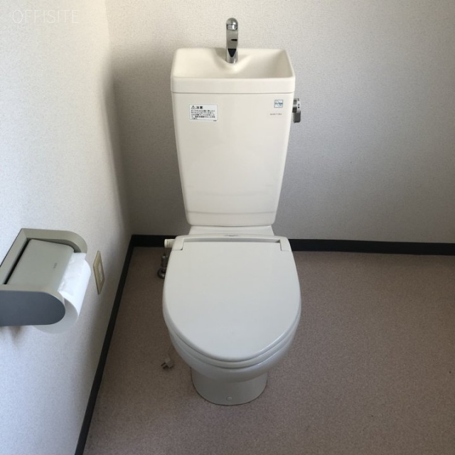 伊藤ビルA 7階A号室 トイレ