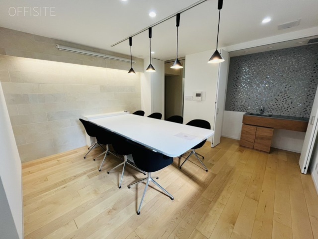 ランド南青山B1F～1F 内装