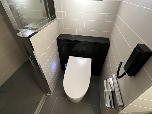 IsaI AkasakA2203 トイレ