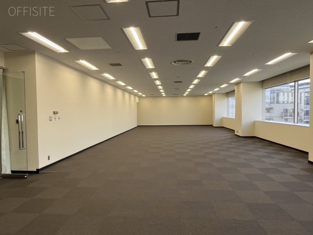 センシティタワー 4階 63.41坪　内装