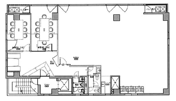 四谷三栄町スクエア2F 間取り図