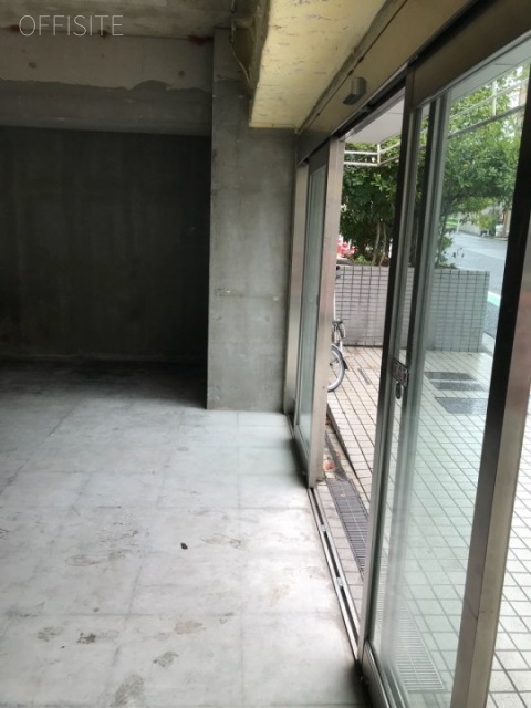 プレール麻布仙台坂1F~2F 1階 室内