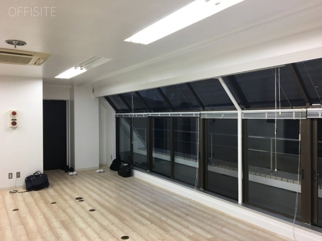 青山NKビル3F 3階 室内