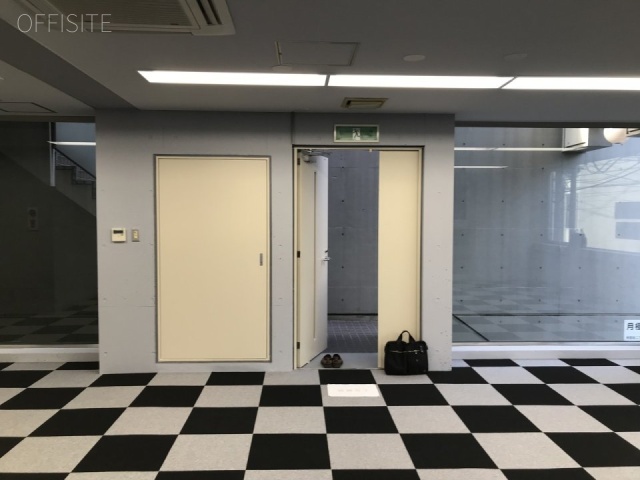 神宮前ことぶきビル2F 2階 室内