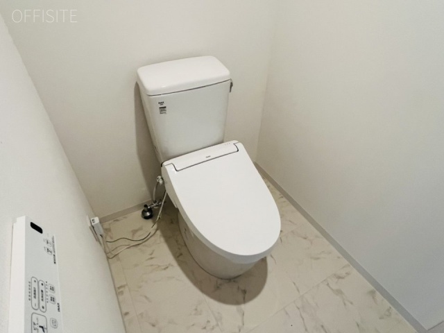 まるべりーひらかわA トイレ