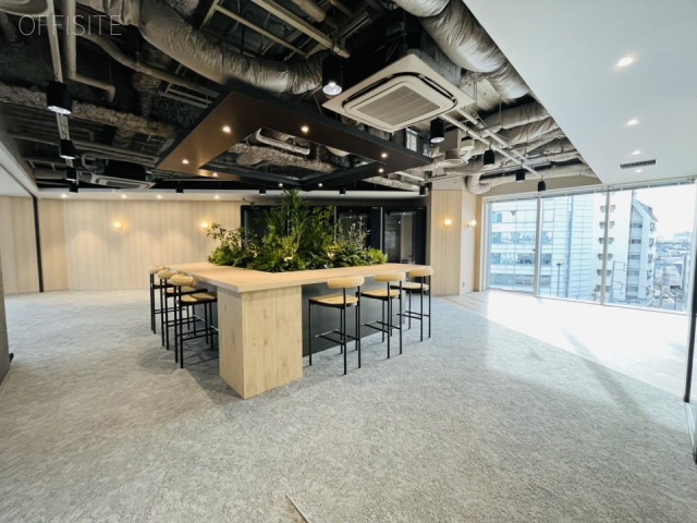 X-BASE SHIBUYA(クロスベースシブヤ)5F 内装