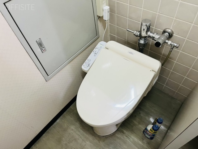 PROSビル2F トイレ