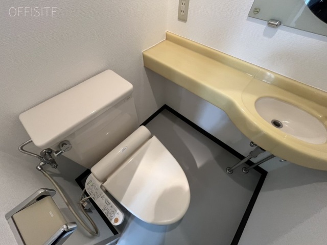 プレシャスビルB1F トイレ