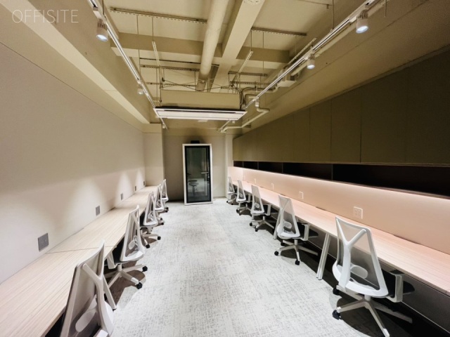 NOW/HERE新宿四谷2013 内装