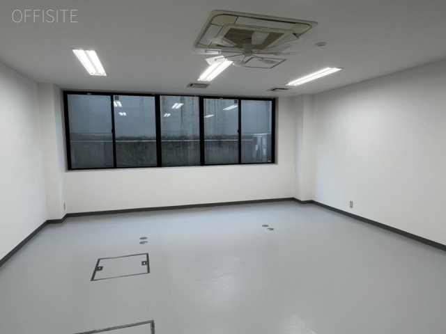 プレシャスビルB1F 内装