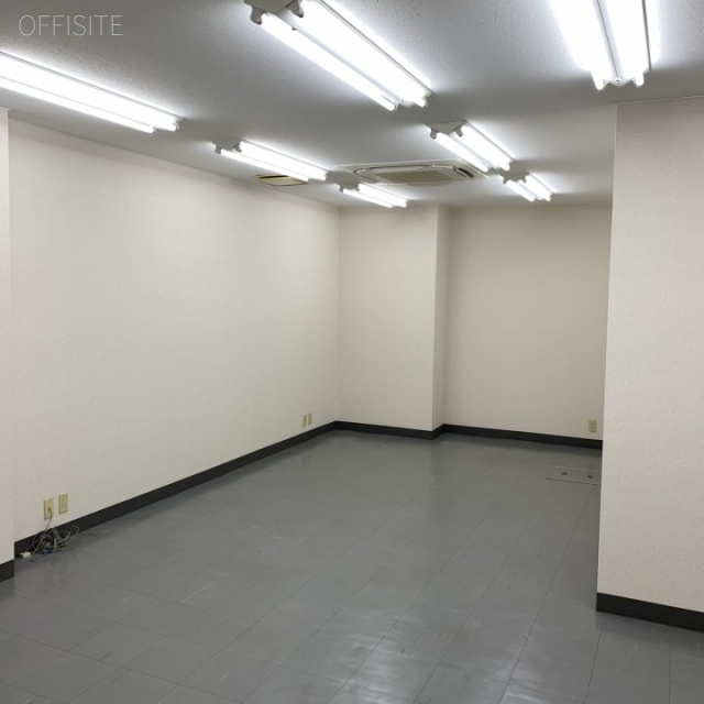 築地K&R TODAビルB1F B1階 室内