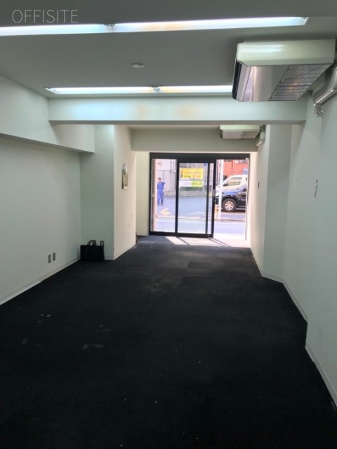 ローズベイ新富町ビル1F 1階 室内