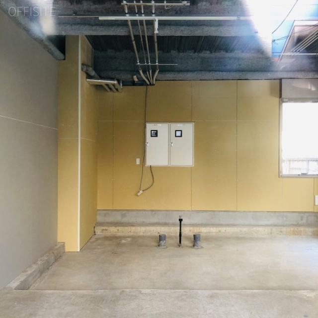 PRYME CUBE表参道102 1階 室内