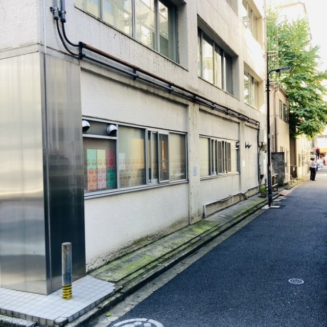 信交会ビル1F 1階部分