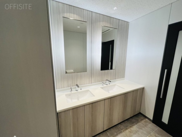 BIZCORE西新橋2F 洗面