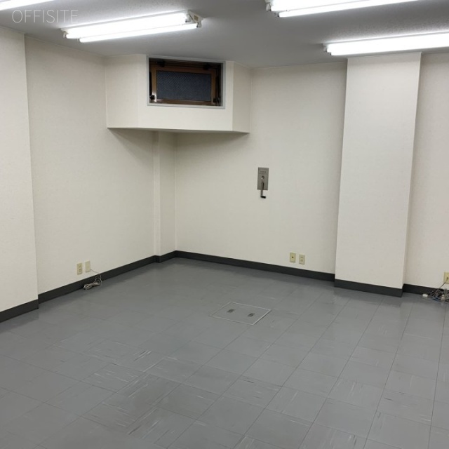 築地K&R TODAビルB1F B1階 室内