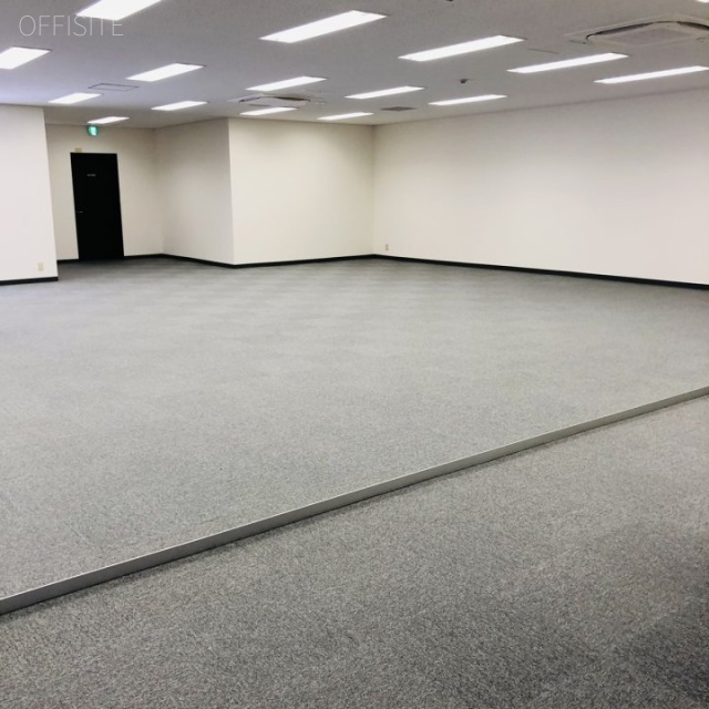 The Upper Residences at Minamiーaoyama2F 2階室内