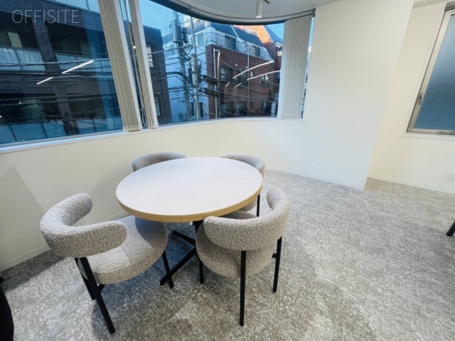 ASTRA中目黒5F セットアップ区画(別角度)