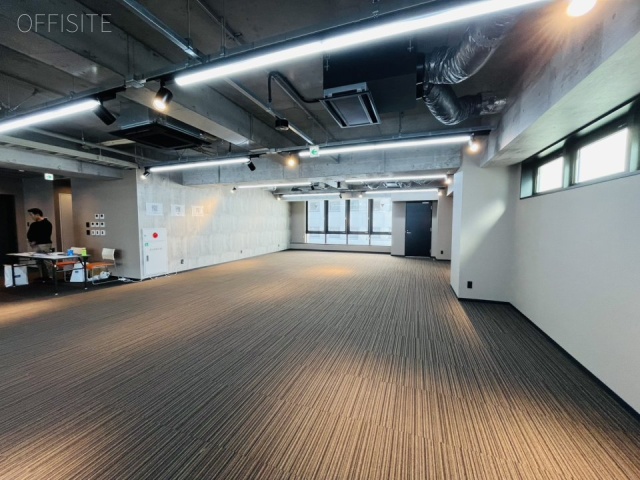 M Crest 6階 72.26坪　内装