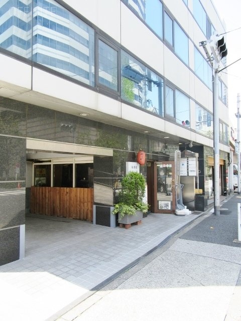 赤坂ロイヤルビル101 1階部分