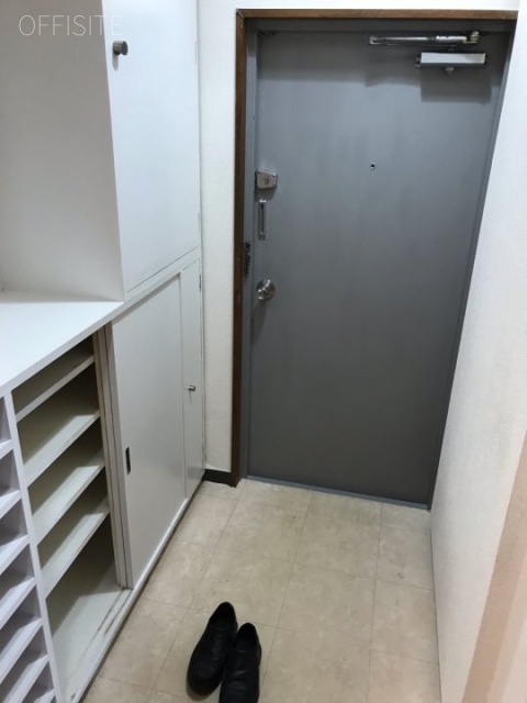 サーラ南青山ビル3F 3階 貸室入口
