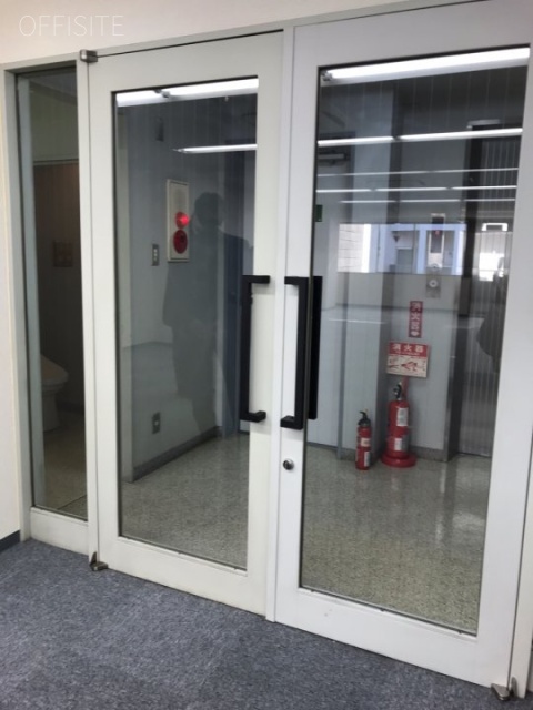 SAGAMIビル4F 4階 貸室入口