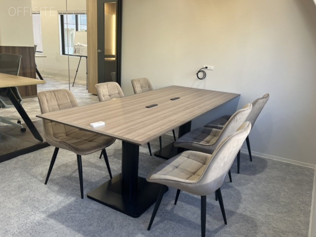 NOVEL WORK Otsuka7F 内装