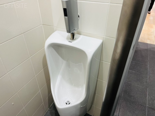 第32荒井(九段南センター)ビル5F トイレ