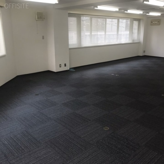 西新宿布施ビル2F 2階 室内